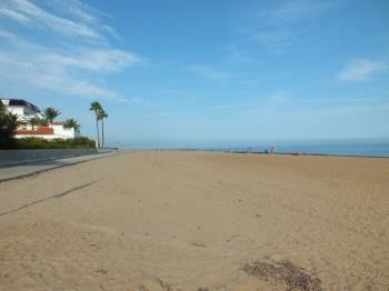 Acogedor apartamento a 350m de la playa - Apartment in Denia